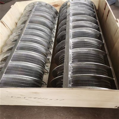 Cinkoti metināti stiepļu sieta ruļļi